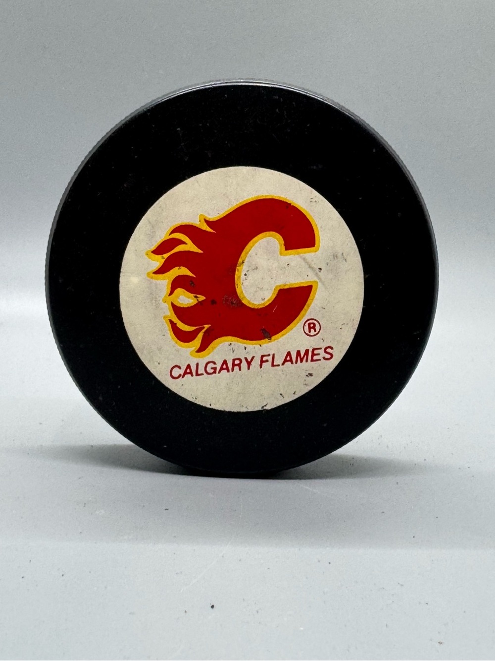 Vintage Calgary Flames NHL Hockey Puck – Official Licensed – InGlas Co